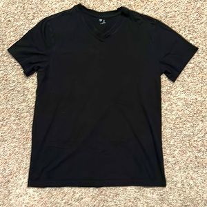 Gap Men’s Black V-Neck Tee, Size Large